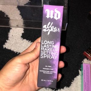 Urban Decay all nighter setting spray